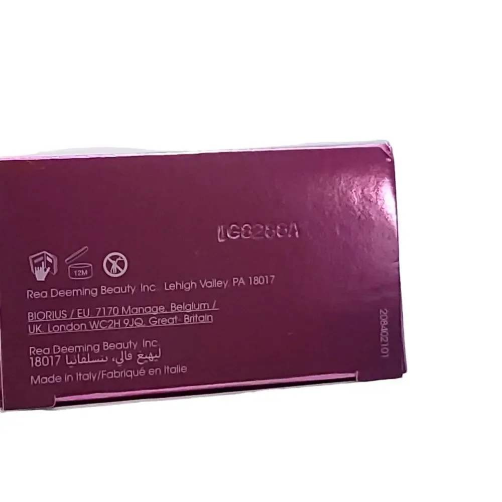 Beautyblender Bounce Liquid Whip Long Wear Foundation in Blend 4.60N